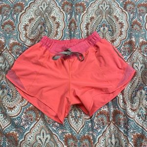Lululemon Hotty Hot short long *4 size 4!